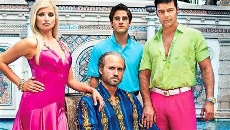 moord op versace film|The Assassination of Gianni Versace on Netflix: How much .